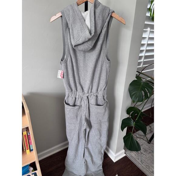 Free People Movement Gray Sleeveless Hooded Jumpsuit NWT - Picture 7 of 9